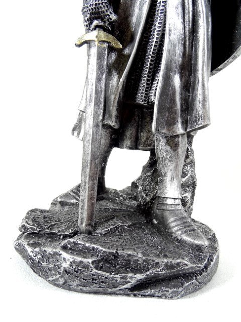 Figurka Rycerz Krzyżowiec 30cm - MC-23076