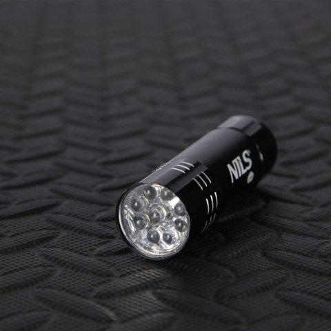 NC0001 LATARKA LED 300 LM NILS CAMP NILS CAMP NC0001 LATARKA LED 300 LM NILS CAMP NILS CAMP