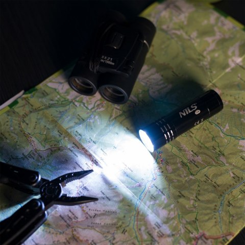 NC0001 LATARKA LED 300 LM NILS CAMP NILS CAMP NC0001 LATARKA LED 300 LM NILS CAMP NILS CAMP
