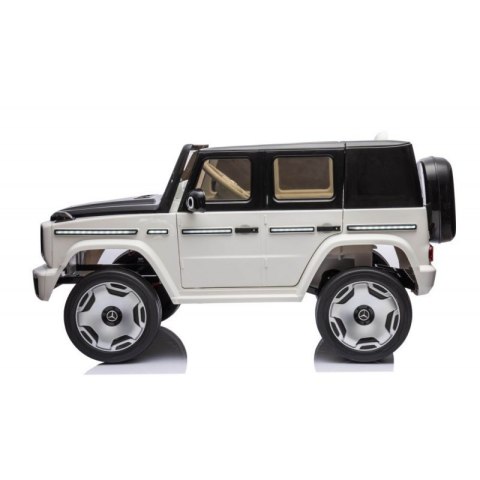 Pojazd jj2088 mercedes eqg white EUROBABY EUROBABY Pojazd jj2088 mercedes eqg white EUROBABY EUROBABY