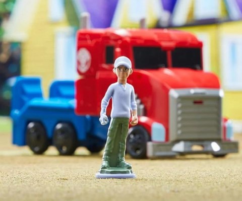 TRANSFORMERS EARTHSPARK OPTIMUS PRIME