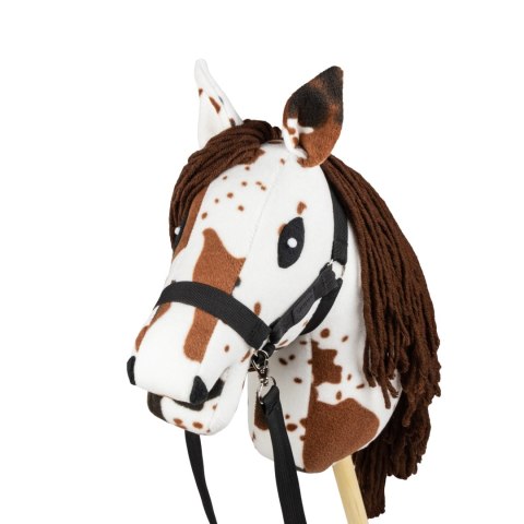 Skippi Hobby Horse A4 w brązowe łaty - koń na kiju - kantar wodze zestawie Skippi Hobby Horse A4 w brązowe łaty - koń na kiju - kantar wodze zestawie