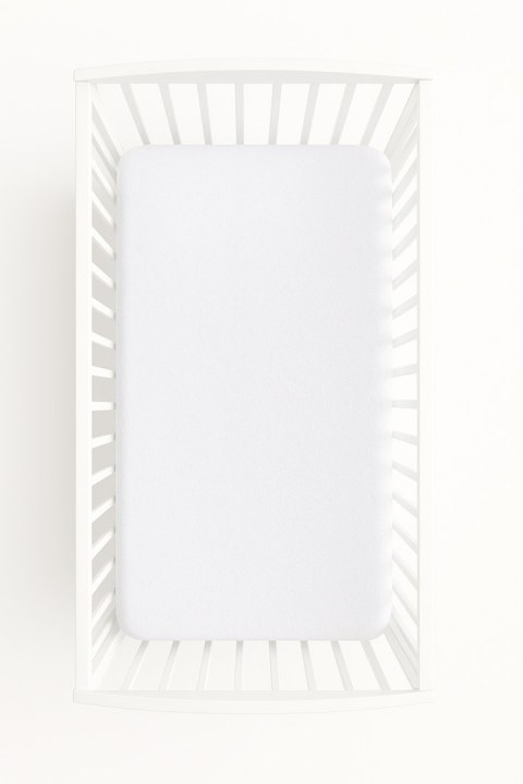 Prześcieradło frotte z gumką do łóżeczka 120x60cm - białe Prześcieradło frotte z gumką do łóżeczka 120x60cm - białe