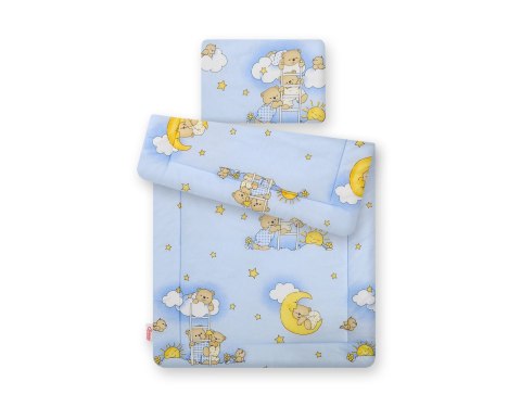Komplet pościeli dla niemowląt z wypełnieniem 2-cz 75x100cm NEWBORN - misie w chmurkach niebieskie Komplet pościeli dla niemowląt z wypełnieniem 2-cz 75x100cm NEWBORN - misie w chmurkach niebieskie