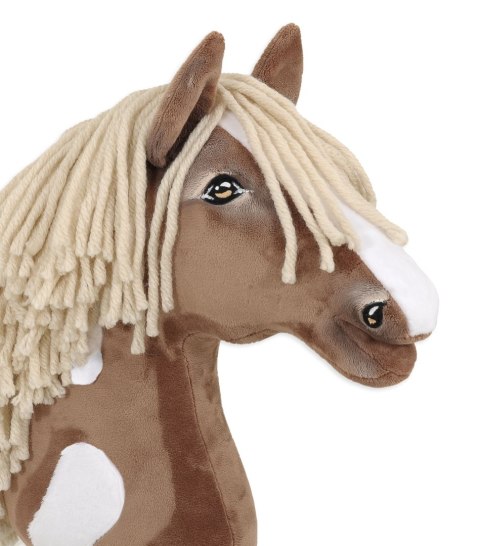 Hobby Horse Duży koń na kiju Premium - western III gniady z jasną grzywą A3 Hobby Horse Duży koń na kiju Premium - western III gniady z jasną grzywą A3