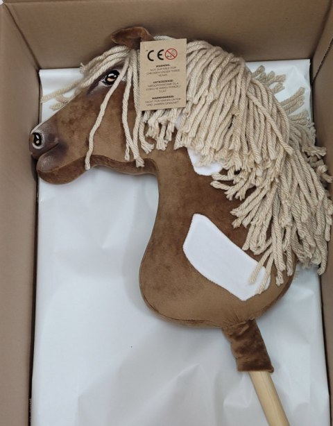 Hobby Horse Duży koń na kiju Premium - western III gniady z jasną grzywą A3 Hobby Horse Duży koń na kiju Premium - western III gniady z jasną grzywą A3