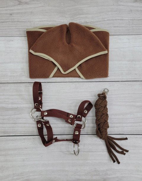Zestaw do Hobby Horse: kantar A3 + uwiąz ze sznurka - brązowy Zestaw do Hobby Horse: kantar A3 + uwiąz ze sznurka - brązowy
