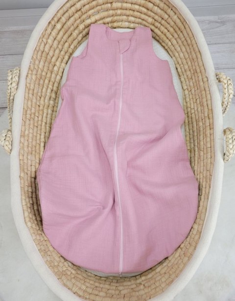 Muślinowy śpiworek dla dzieci zaokrąglony M 6-12 mcy letni TOG 1.0 - pastel pink Muślinowy śpiworek dla dzieci zaokrąglony M 6-12 mcy letni TOG 1.0 - pastel pink