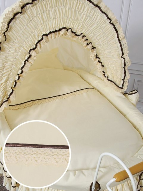 Wiklinowy kosz Mojżesza Retro ze składaną budką Emma - biały + kremowa pościel z koronką