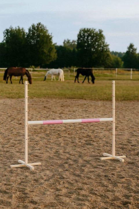 Belka do przeszkody do skakania na Hobby Horse - jasny róż - 120 cm Belka do przeszkody do skakania na Hobby Horse - jasny róż - 120 cm