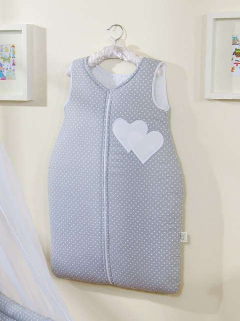 Śpiworek niemowlęcy- Wiszące Serduszka kropki na szarym