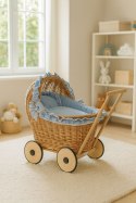 Wiklinowy wózek dla lalek pchacz z pościelką brudny niebieski i miękką wyściółką CHIARA - naturalny